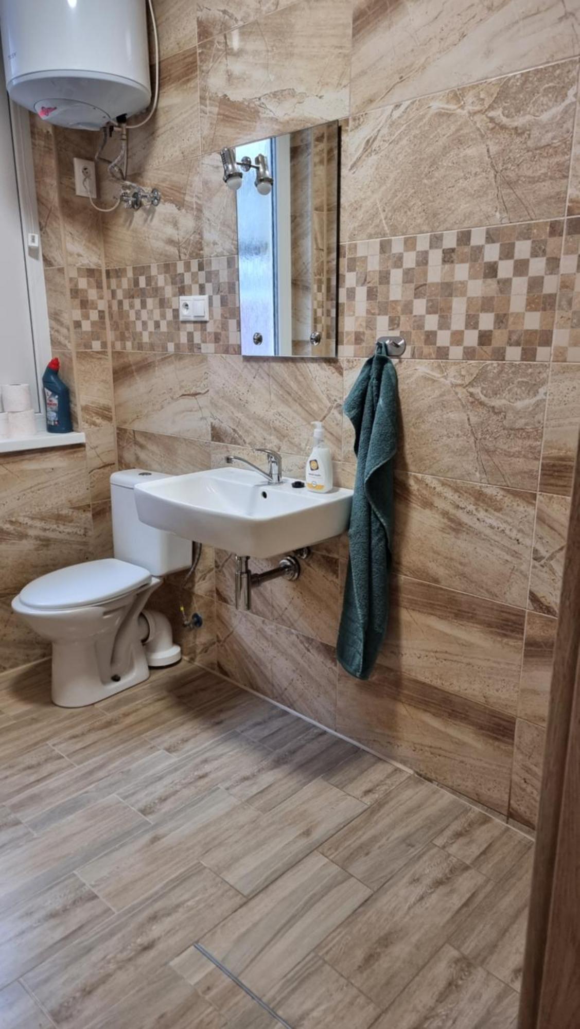 Apartman 1 Hradna 9 Nove Zamky Exterior photo