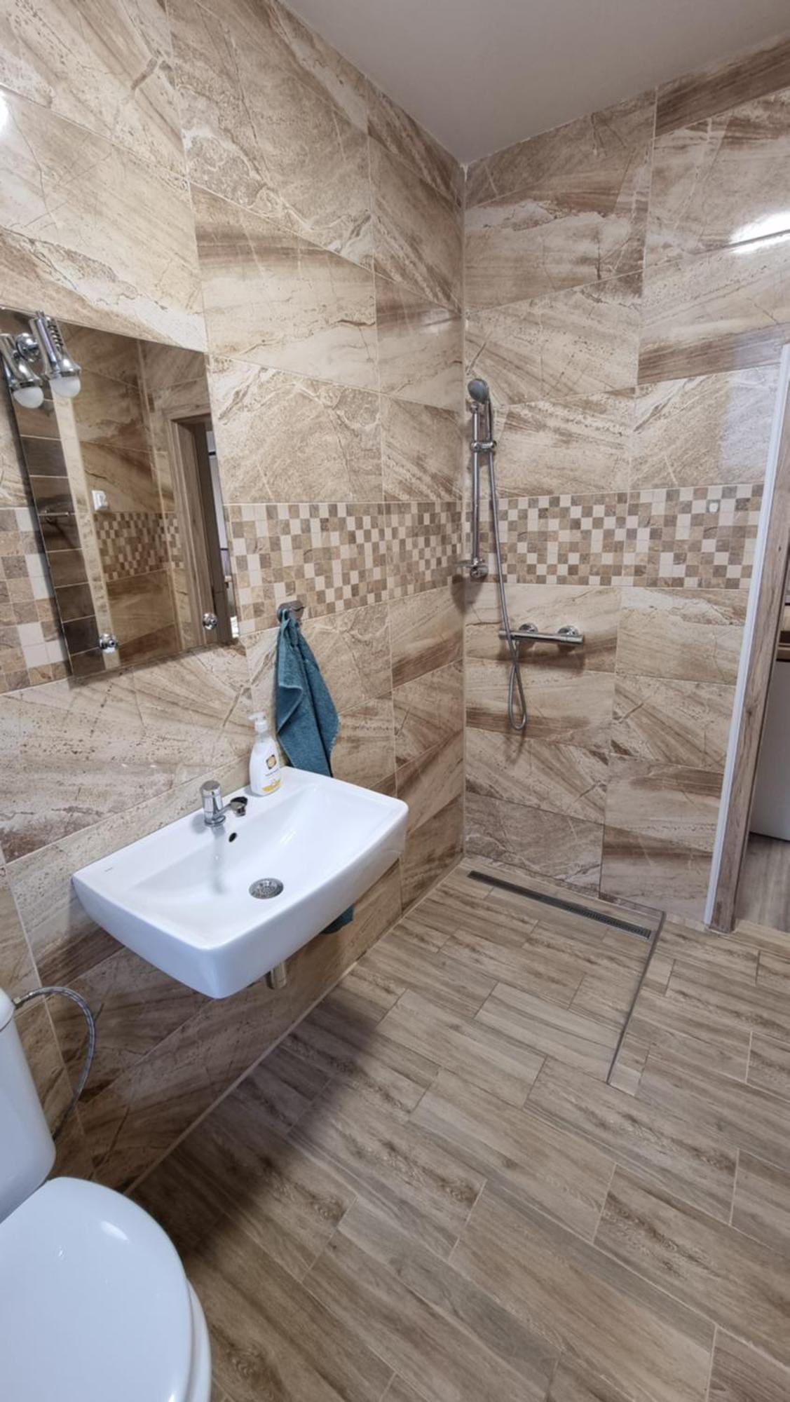 Apartman 1 Hradna 9 Nove Zamky Exterior photo
